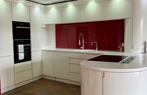 St. Mary's Park Apartamento | Luxury riverside apartment in Battersea