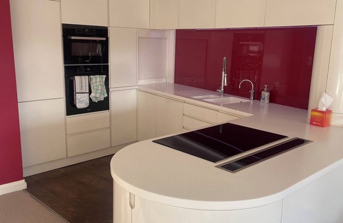 St. Mary's Park Apartamento | Luxury riverside apartment in Battersea