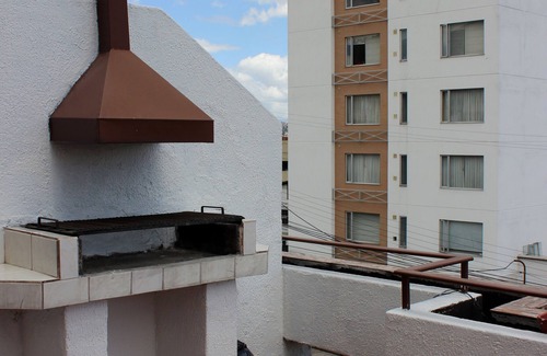 Quito Casa | Lujosa casa-apartamento Romano en Quito