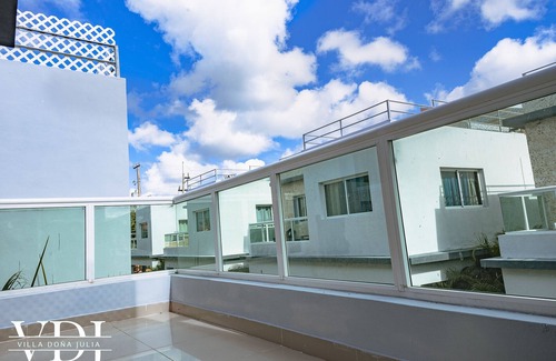 La Romana Apartamento | Luxury Rooftop Pool private secure Villa