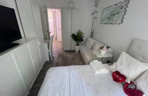 Usera Apartamento | LUXURY room en MADRID