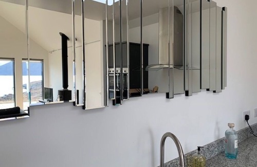 Harris Casa | Casa contemporánea de lujo de 2 dormitorios, reservas de viernes a viernes