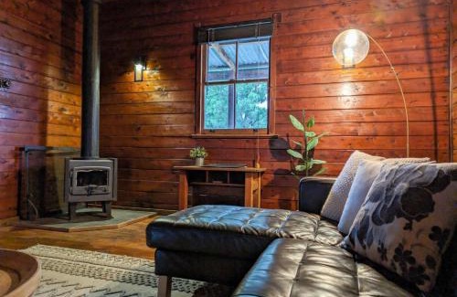 Broke Casa | Luxury Rustic Cottage in Hunter Valley