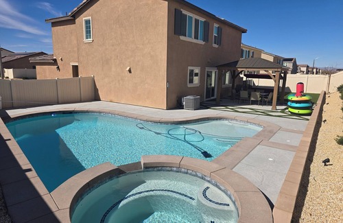 Lancaster Casa | Luxury RV Retreat, Resort Style Pool, Modern Kitchen, Loft, & Spa Inspired Bath!
