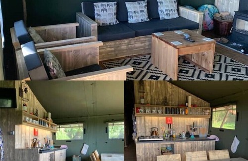 Winkleigh Cabina | Luxury Safari Lodge set in private field on a farm