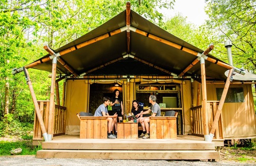 Acton Scott Cabina | Luxury Safari Tent with Hot Tub