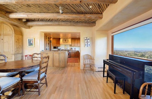 Northeast Santa Fe Casa | Casita en Circle Drive