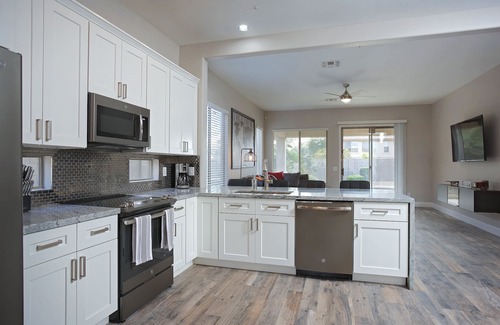 North Scottsdale Casa | REMODELO SCOTTSDALE DE LUJO, piscina privada climatizada / spa. Todo NUEVO 1/2019