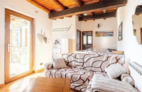 Vernazza Chalet De Esquí | Luxury&Sea View Chalet by Michela