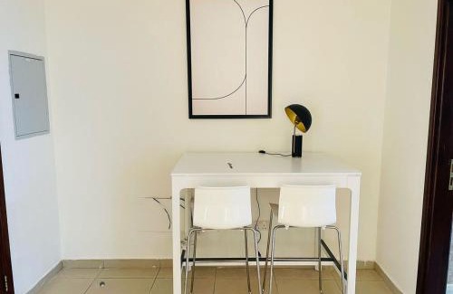 Ajman Apartamento | Luxury Sea View ROOM with 2 BED