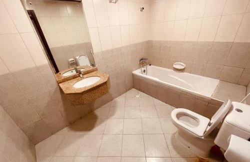 Ajman Apartamento | Luxury Sea View ROOM with 2 BED