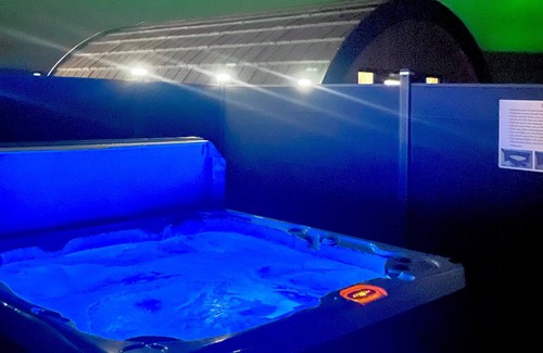 Keiss Casa | Luxury seafront glamping pod with private patio and Hydropool Jaccuzi