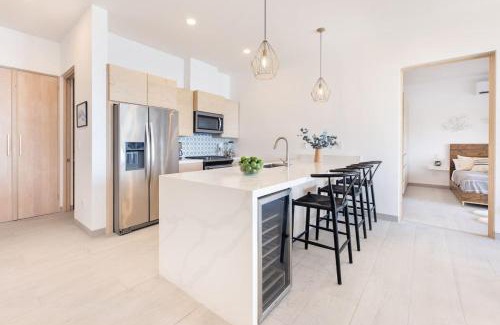 Cerritos Casa | Luxury Seafront Residence in Boutique Development