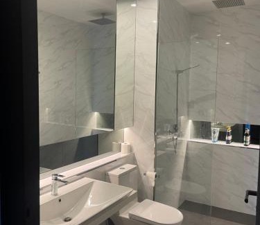 Seri Tanjung Pinang Apartamento | Luxury Seaview Private Elevator Near Island Hospital and Gurney plaza 梹城无敌海景私人电梯靠近医院和商场