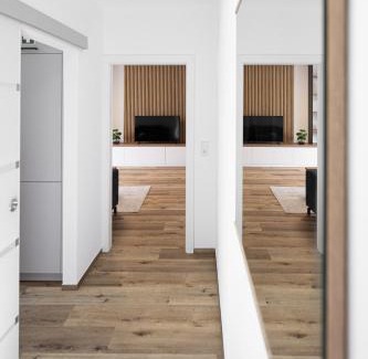 Linz Apartamento | Luxury Sedda Bed, Nespresso, Netflix