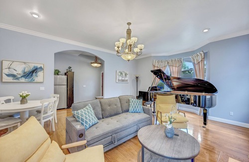 Lamanda Park Casa | Luxury Separated Guest Unit Special rate for Aug 25-Sept 4