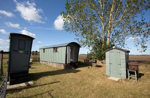 Huntingdon Casa | Fenton Shepherd's Hut en un paisaje impresionante en el corazón de Cambridgeshire