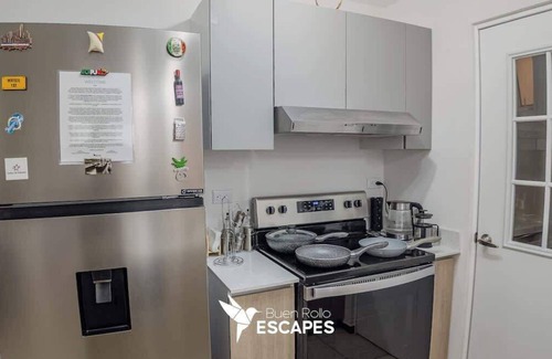 Zona 11 Apartamento | Luxury Skyline City View KING Bed FREE Pool & Gym