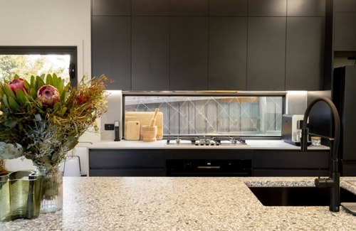 Seddon Casa | Luxury Smart Home Stay in Seddon w/ Private Pool