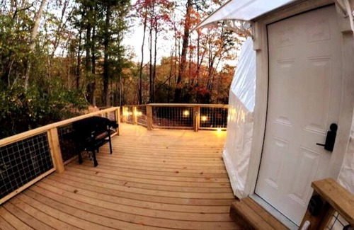 Balsam Grove Casa | Luxury Spa Dome: Sauna & Hot Tub