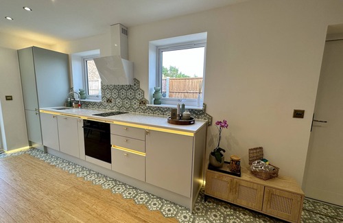 Selby Casa | Luxury space with room for 4 in the heart of Yorkshire. Only 15-miles from York!