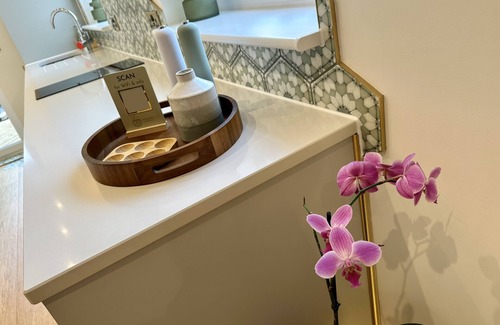 Selby Casa | Luxury space with room for 4 in the heart of Yorkshire. Only 15-miles from York!