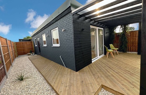 Selby Casa | Luxury space with room for 4 in the heart of Yorkshire. Only 15-miles from York!