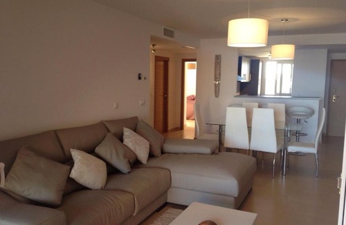 Torre-Pacheco Apartamento | Amplio apartamento de lujo con vistas al golf, la piscina y el lago 5 estrellas