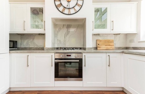 Potters Bar Casa | Luxury & Spacious 2 Bed Annex with Private Garden