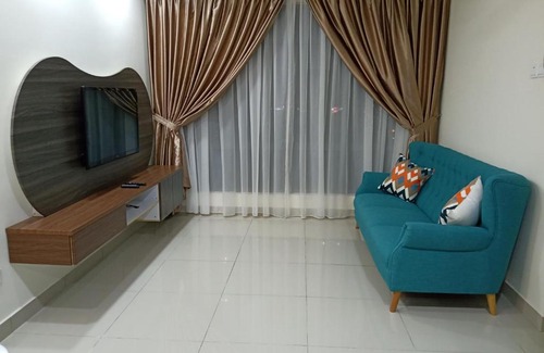 Taman Setia Indah Apartamento | LUXURY STAY - 2 ROOMS with CONDO Facility - Mount Austin JB - SPECIAL OFFER