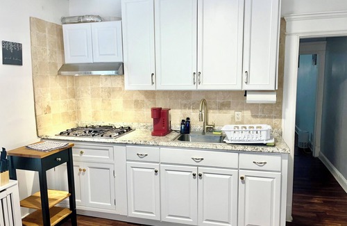 Waterbury Apartamento | Apartamento De Lujo Recientemente Renovado en el Corazón de Waterbury