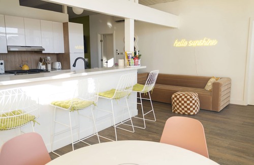 Loma Alta Casa | Luxury Stay: King Bed, Hot Tub, Game Room, Outdoor Dining, 5 Miles from Beach