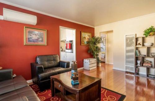 West San Jose Apartamento | Luxury stay near Santana Row for vacation/business