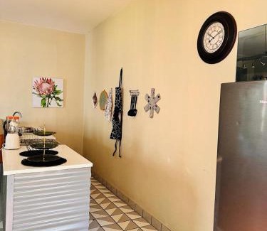 Downtown Johannesburg Apartamento | Luxury Stay With Affordable Price