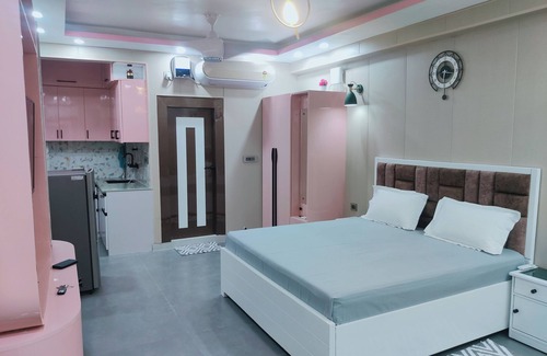 Noida Apartamento | Luxury Studio Apartment at Noida