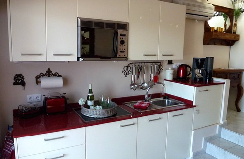 Bahia Calma Casa | Estudio de lujo para amantes de la playa - apartamento junto al mar bajo palmeras