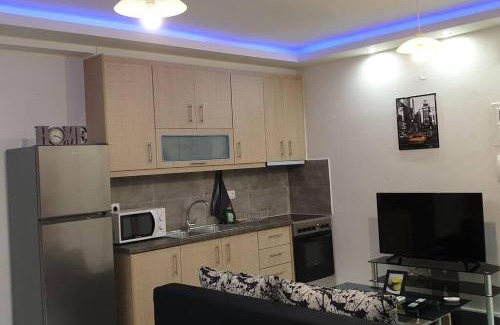Vardaris Apartamento | Luxury studio in downtown (1)