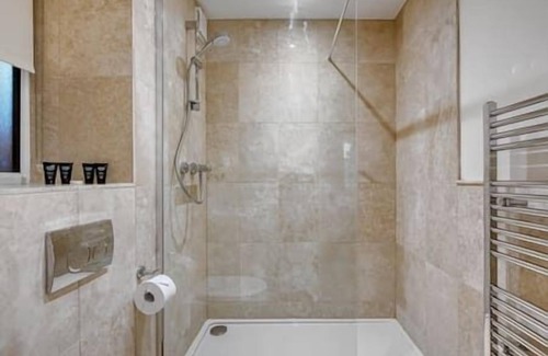 Priors Marston Apartamento | Luxury Studio Room, Stockton, Pet Friendly, Wifi