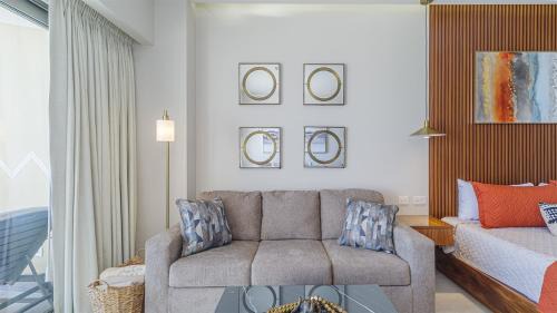Bella Vista Casa | Luxury Studio with King Bed Oceanview Terrace at Sonoran Star Resort