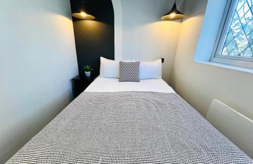 Dormers Wells Apartamento | Luxury studios central London, perfect spot for tourists