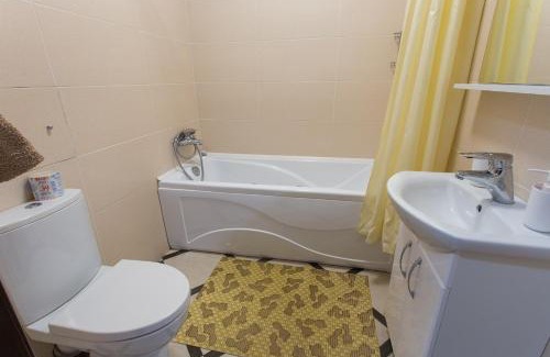 Dzerzhyns'kyi District Apartamento | Luxury Studios on Nauki Avenue