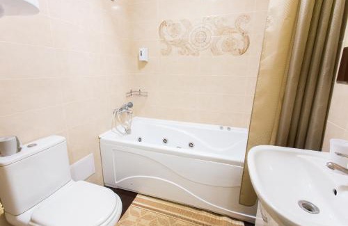 Dzerzhyns'kyi District Apartamento | Luxury Studios on Nauki Avenue