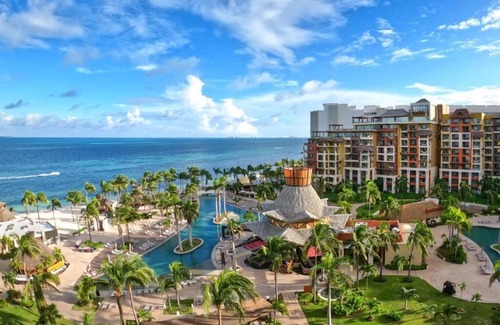 Puerto Juárez Apartamento | Luxury Suite at Villa del Palmar Cancun – Your Caribbean Escape Awaits