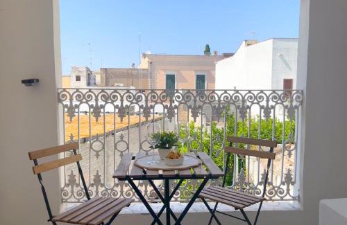 Mesagne Apartamento | Luxury Suite - Free WifI - Smart Tv - centro Storico