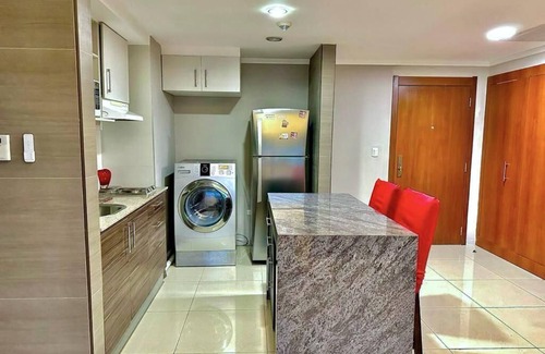 Las Peñas Apartamento | Suite de Lujo en piso 14 en Puerto Santa Ana, Guayaquil