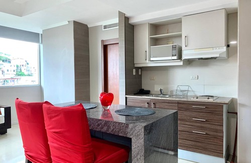 Las Peñas Apartamento | Suite de Lujo en piso 14 en Puerto Santa Ana, Guayaquil