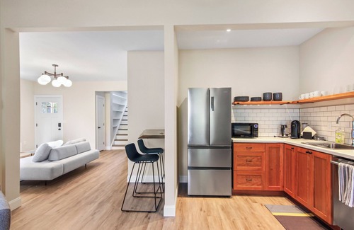 Ithaca Casa | Luxury Suite | Walk to Commons | Free Parking | NY