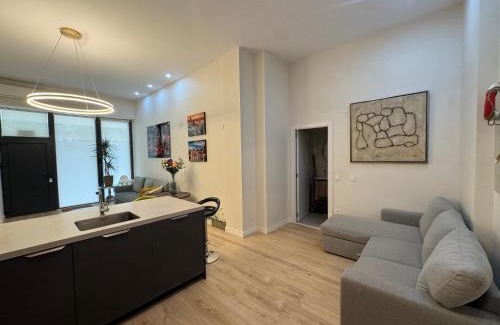 Moratalaz Apartamento | LUXURY SUITE Wifi AC SERVICIOS EN LA PUERTA