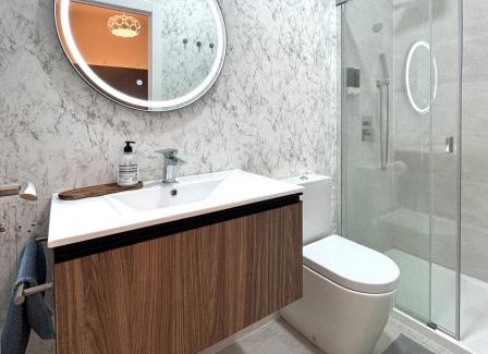Moratalaz Apartamento | LUXURY SUITE Wifi AC SERVICIOS EN LA PUERTA