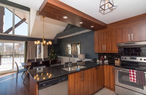 Saint-Sauveur Apartamento | Luxury suite with breathtaking views Ski in Ski out